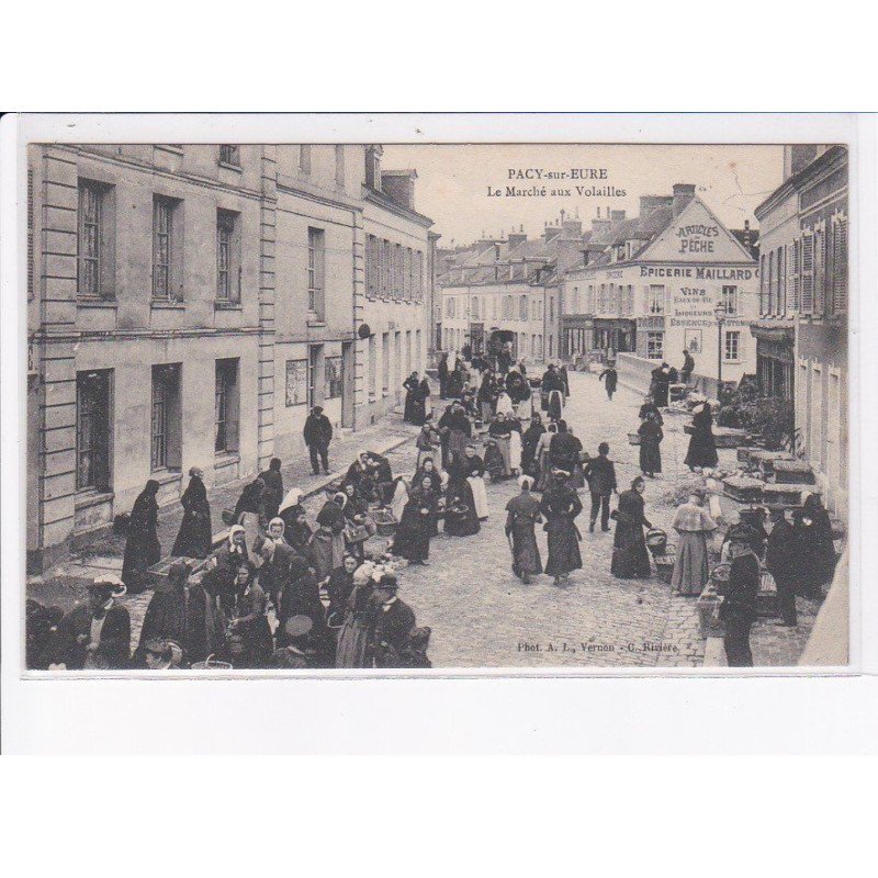 PACY-sur-EURE: le marché aux volailles - très bon état