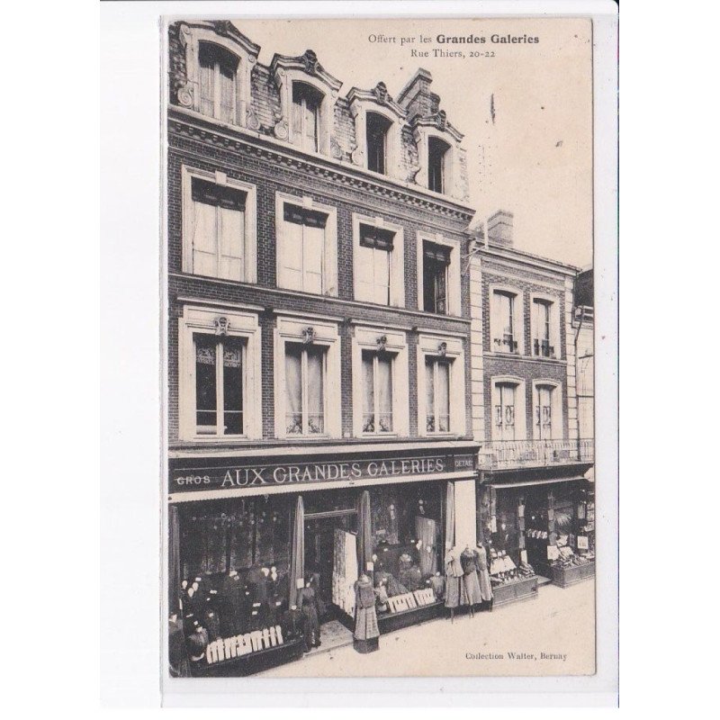 BERNAY: offert par les grandes galeries, aux grande galeries - très bon état