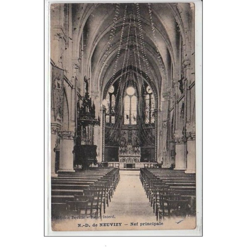 NEUVIZY : nef principale - très bon état