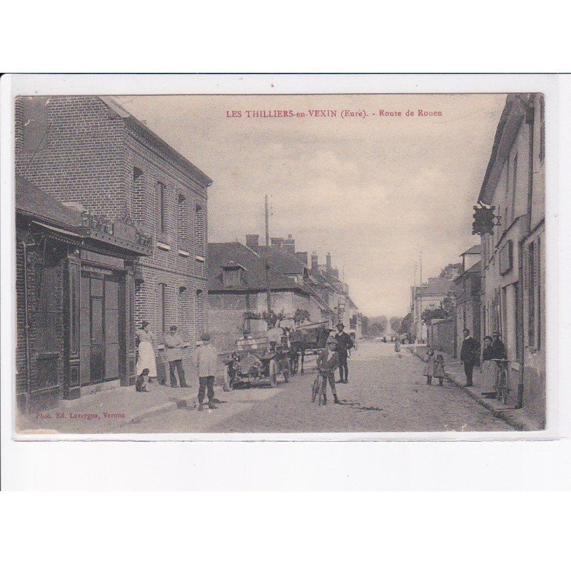 LES THILLIERS-en-VEXIN: route de rouen, automobile - très bon état
