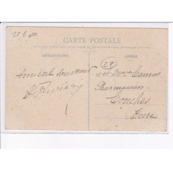 BEAUMONT-le-ROGER: chasse saint-hubert, le chenil, les chiens au banc - état