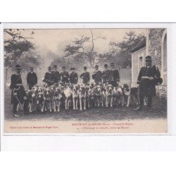 BEAUMONT-le-ROGER: chasse saint-hubert, l'équipage au complet, avant le départ - très bon état