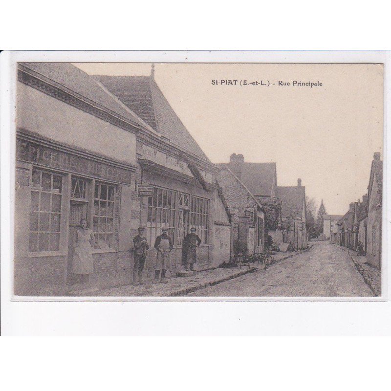 SAINT-PIAT: rue principale - très bon état