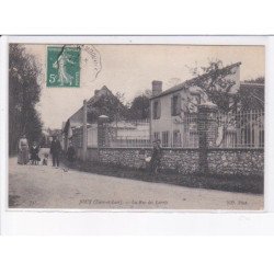 JOUY: la rue des larris - très bon état