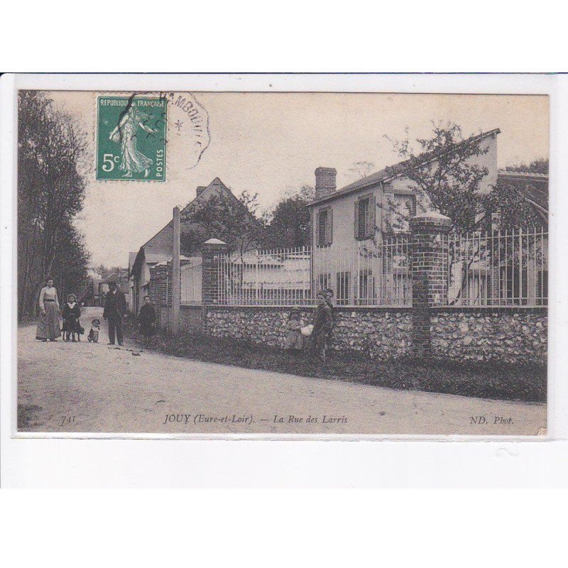 JOUY: la rue des larris - très bon état