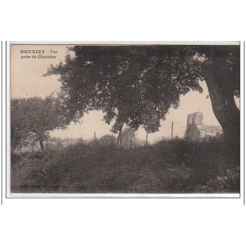 NEUVIZY : vue prise du cimetière - très bon état