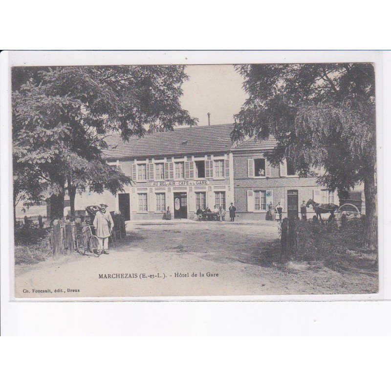 MARCHEZAIS: hôtel de la gare - très bon état