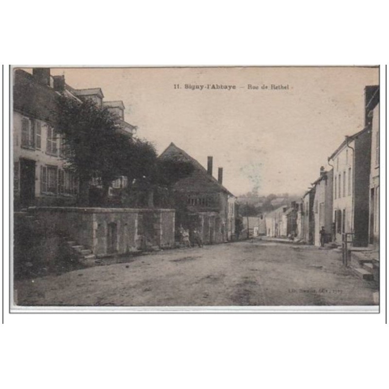 SIGNY L'ABBAYE : rue de Rethel - très bon état