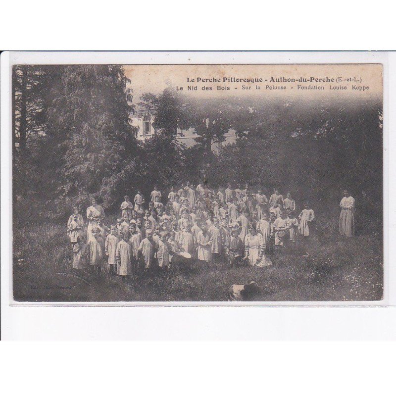 AUTHON-du-PERCHE: le nid des bois, sur la pelouse, fondation louise kappe - état