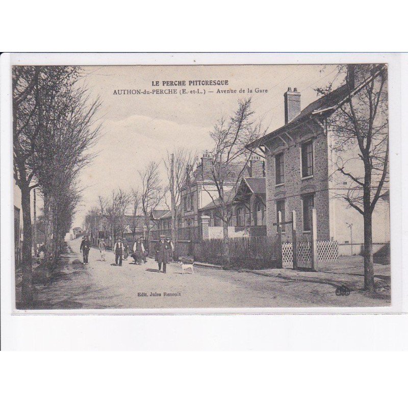AUTHON-le-PERCHE: avenue de la gare - très bon état