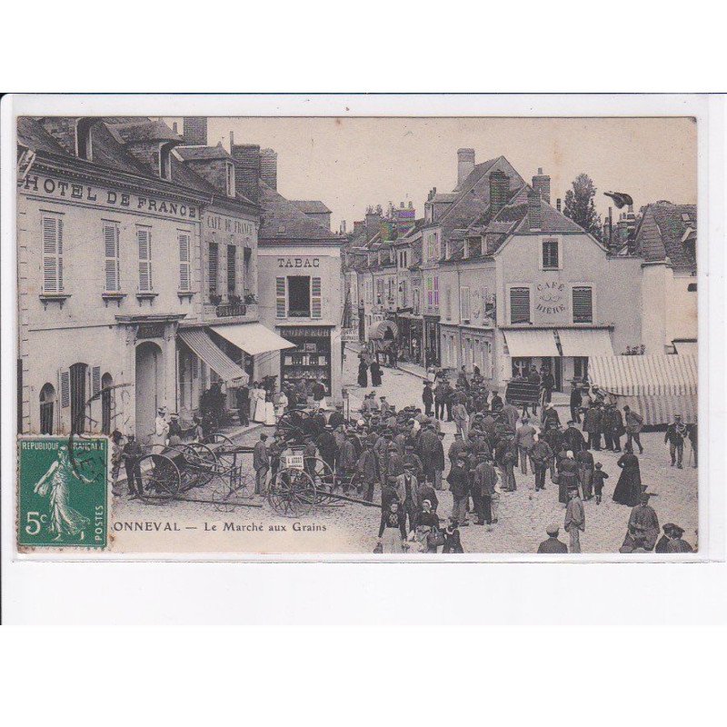 BONNEVAL: le marché aux grains - très bon état
