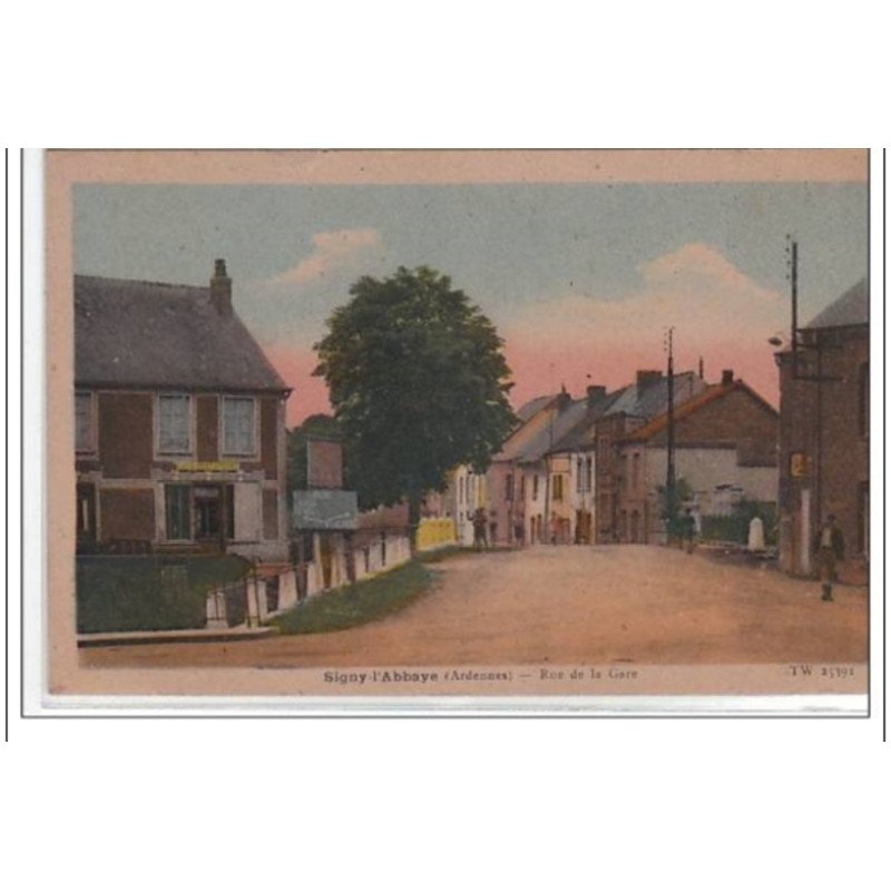SIGNY L'ABBAYE : rue de la gare - très bon état