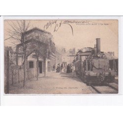 VRIGNE-aux-BOIS: la gare, train - très bon état