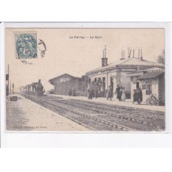 LE PERRAY: la gare, train - très bon état