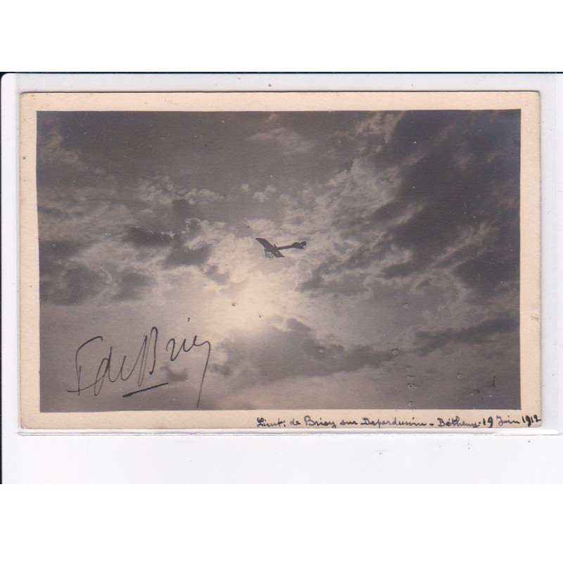 AVIATION AUTOGRAPHE: lieutenant De Briey - très bon état