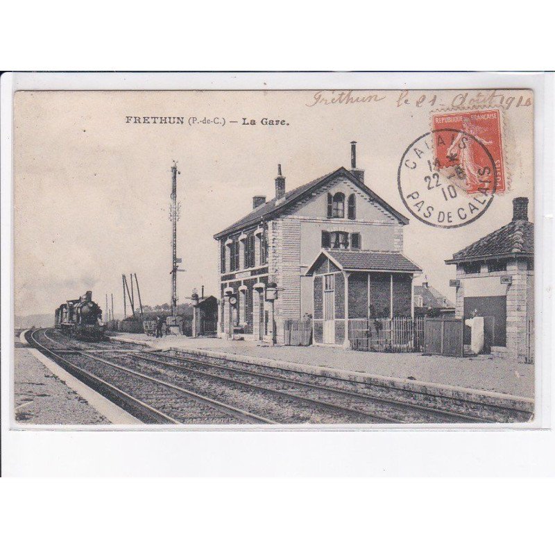 FRETHUN: la gare, train - très bon état