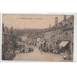 VRIGNE AUX BOIS : la grande rue - très bon état