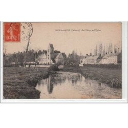 VAUX SUR AURE : le village et l'église - très bon état
