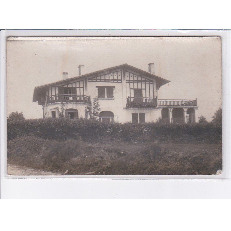 PYRENEES-ATLANTIQUES: villa à localiser - très bon état