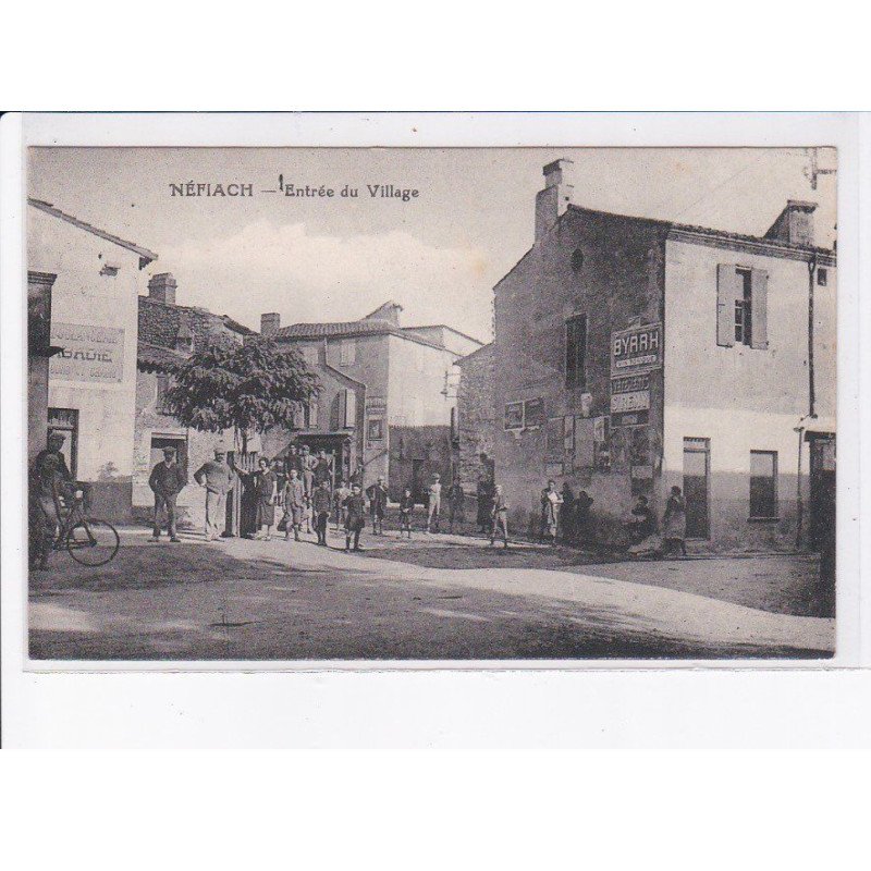 NEFIACH: entrée du village - très bon état