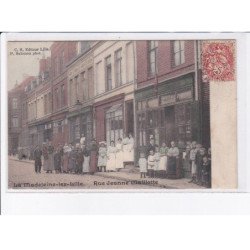 LA MADELEINE-lez-LILLE: rue jeanne maillotte, magasins - très bon état