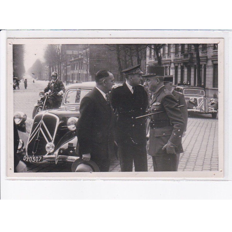 LILLE: militaire moto photo format CPA automobile citroen - très bon état