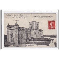 LE BOUPERE : eglise du XIIIe siecle, facade fortifiée du XVe secle - tres bon etat