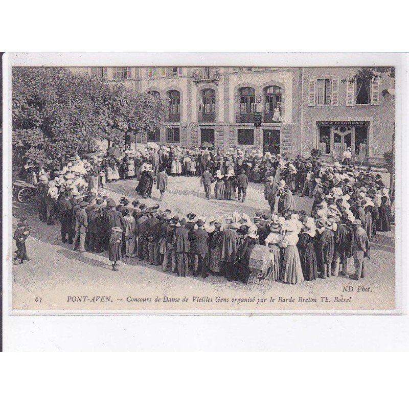 PONT AVEN: concours de danse de vieilles gens organisé par le barde breton Tb. Botrel - très bon état