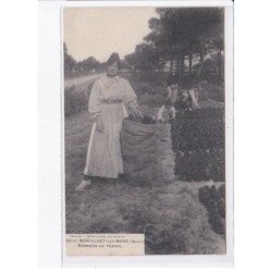 MONTALIVET-les-BAINS: résiniers au travail, bois - très bon état