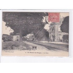 MOSNAC-sur-SEUGNE: la gare - très bon état