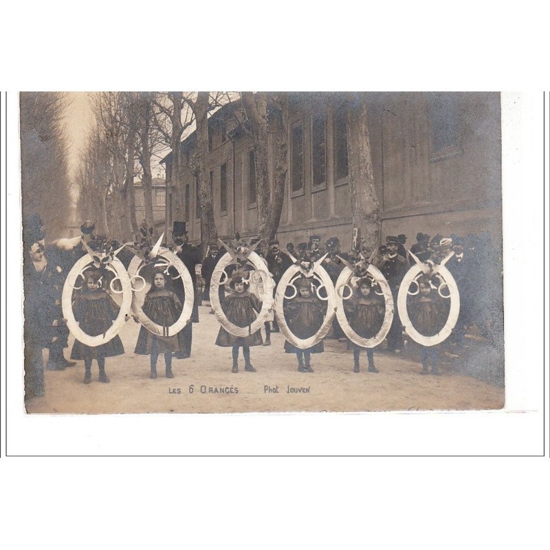 AIX EN PROVENCE - CARTE PHOTO - Les 6 Orangés - très bon état