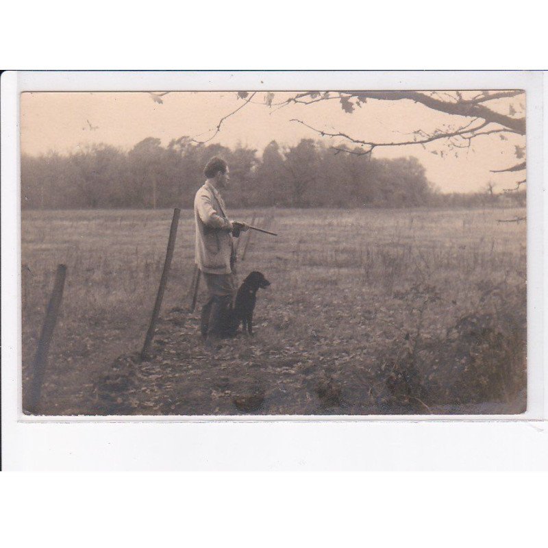 SPORTS: chasse, un chasseur et son chien - très bon état