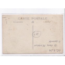 PARIS (?): moto peugeot, garage - état