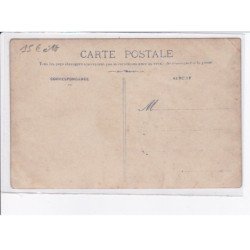 FRANCE: à localiser, carte photo, un groupe d'homme - état