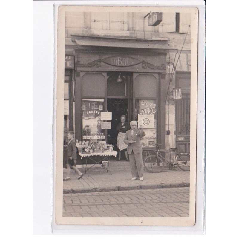 BORDEAUX (?): tabac, vélo - très bon état