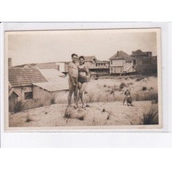 MIMIZAN: personnages sur le sable, enfant - très bon état