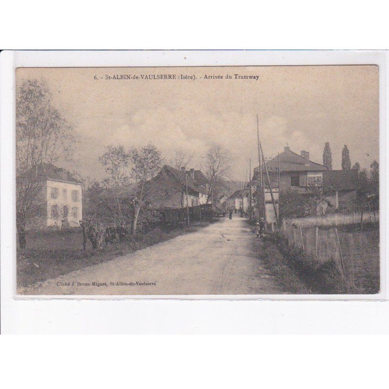 SAINT-ALBIN-de-VAULSERRE: arrivée du tramway - très bon état