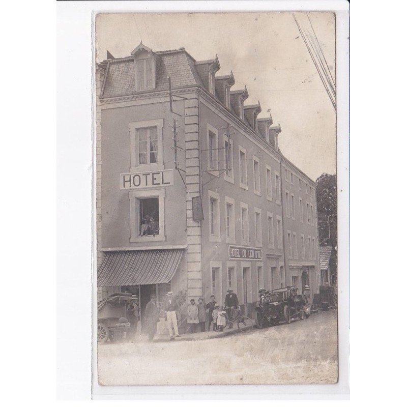 SAINT-JUST en CHEVALET: hôtel du lion d'or - très bon état