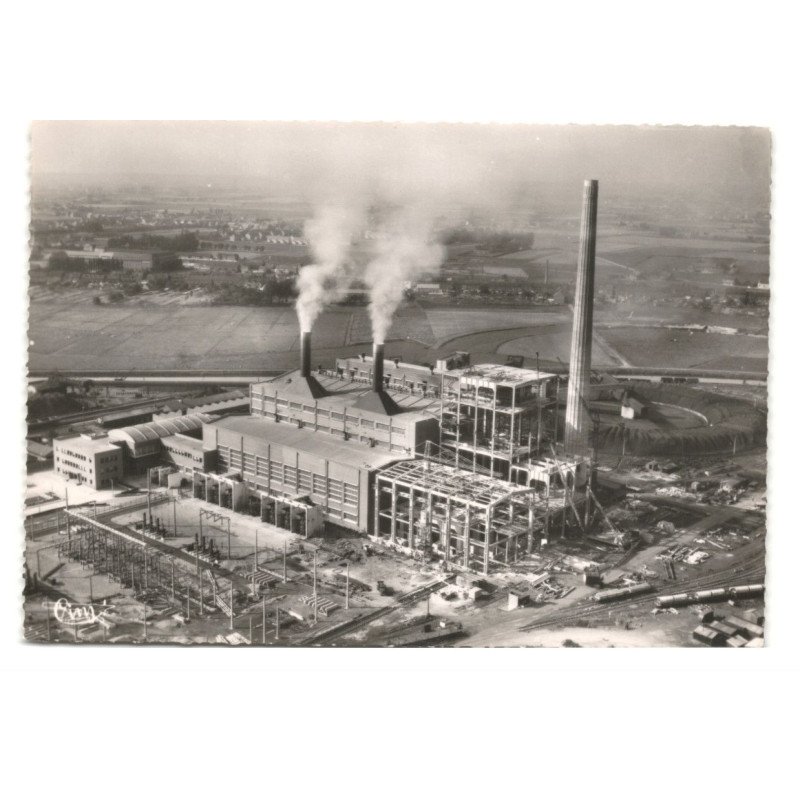 COMINES: la nouvelle centrale, groupes 2 et 3, vue aérienne 10X15 - très bon état