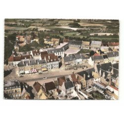 CASSEL: grand' place et montée du plateau vue aérienne 10X15 - très bon état