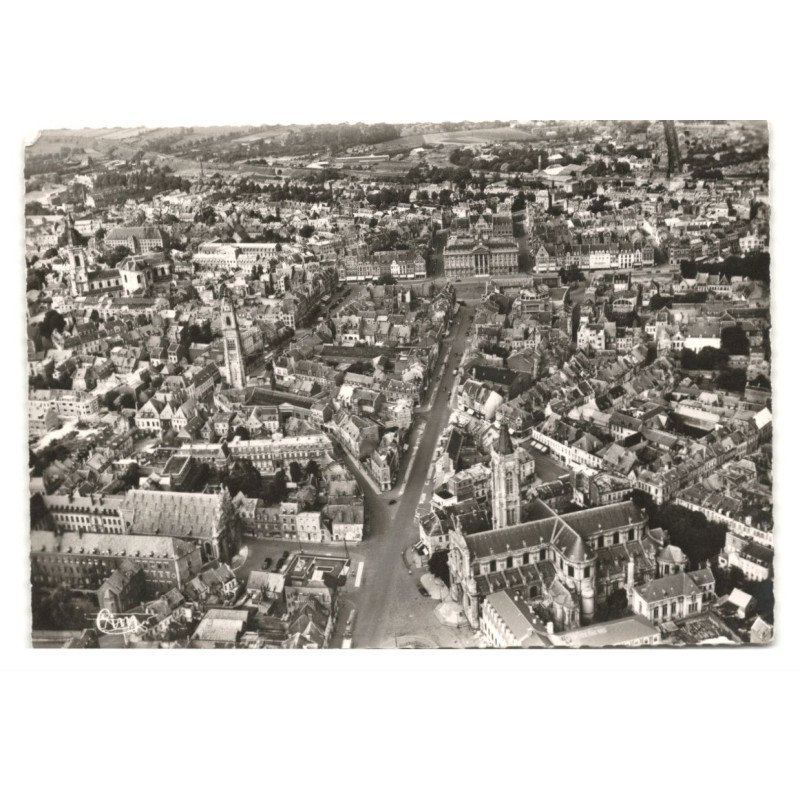 CAMBRAI: rue de la victoire vue aérienne 10X15 - très bon état