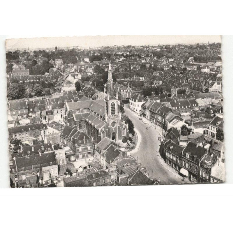 CROIX: l'église saint-martin vue aérienne 10X15 - très bon état