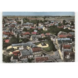 CLARY: place du monument vue aérienne 10X15 - très bon état
