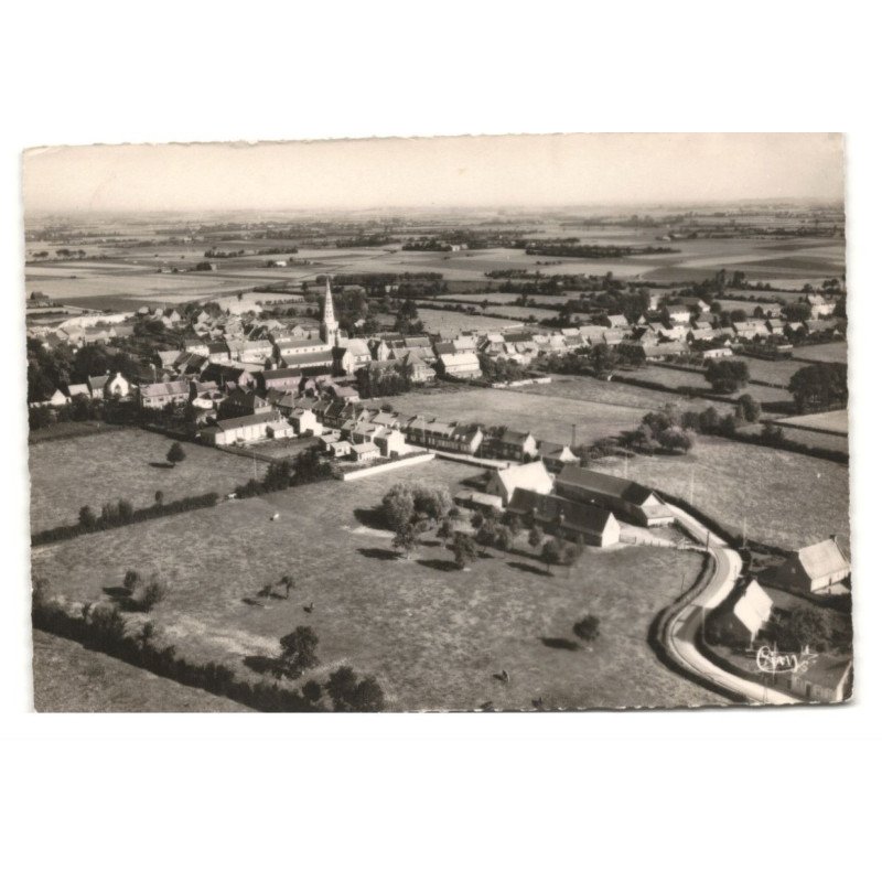 BOLLEZEELE: vue générale vue aérienne 10X15 - tres bon etat