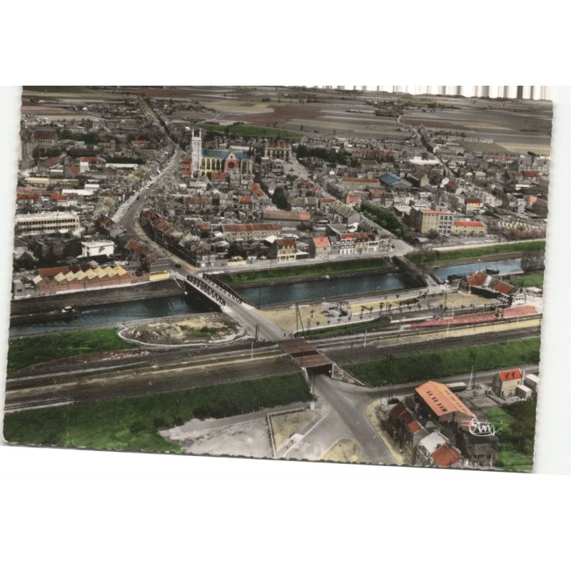 LA BASSEE: vue générale, le canal vue aérienne 10X15 - tres bon etat