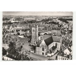 BERGUES: vue panoramique et église saint-martin vue aérienne 10X15 - tres bon etat