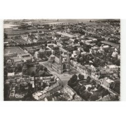 ARMENTIERES: l'église notre-dame vue aérienne 10X15 - très bon etat