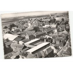 AVESNES-les-AUBERT: nouvelles écoles et vue générale vue aérienne 10X15 - très bon etat
