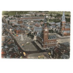 ARMENTIERES: l'hôtel de ville et la place du générale de gaulle vue aérienne 10X15 - très bon etat