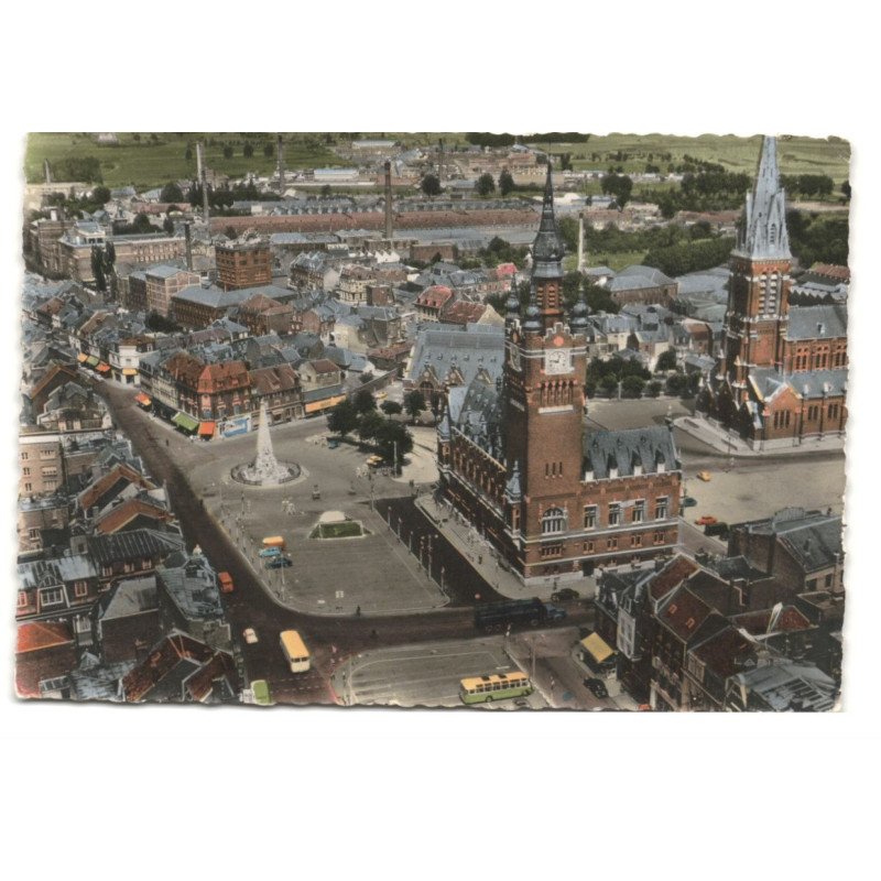 ARMENTIERES: l'hôtel de ville et la place du générale de gaulle vue aérienne 10X15 - très bon etat